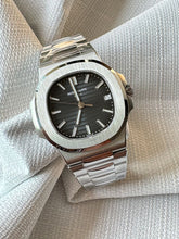 PATEK PHILLIPE NAUTILUS Mens Watch